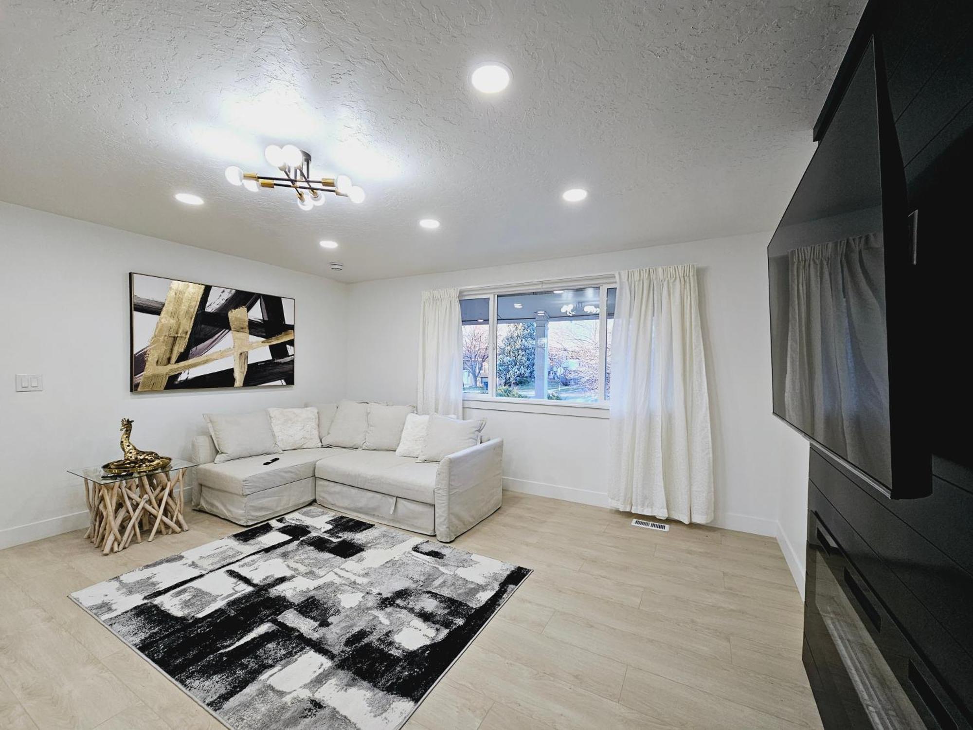 Luxury Getaway Close To Skiing Hiking In Slc แซนดี ภายนอก รูปภาพ
