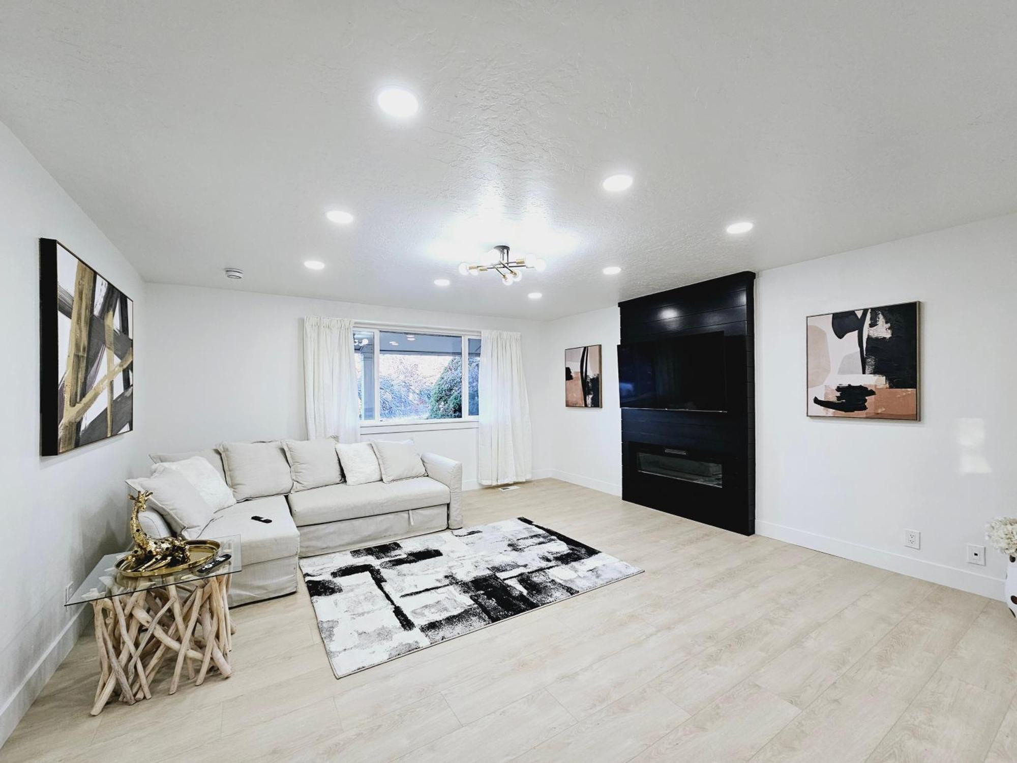 Luxury Getaway Close To Skiing Hiking In Slc แซนดี ภายนอก รูปภาพ